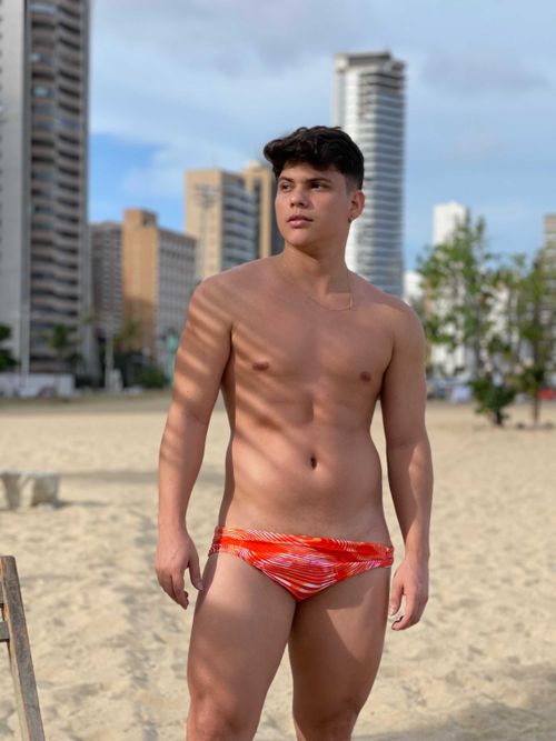 @leonsampaio