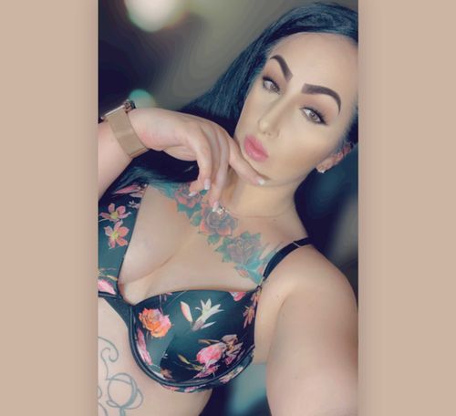 @libraqueen1021