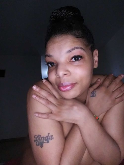 @lindashouse nude lindashouse nude