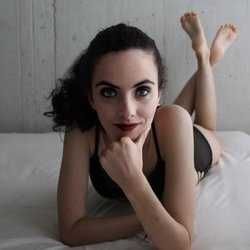 @littleetoyx