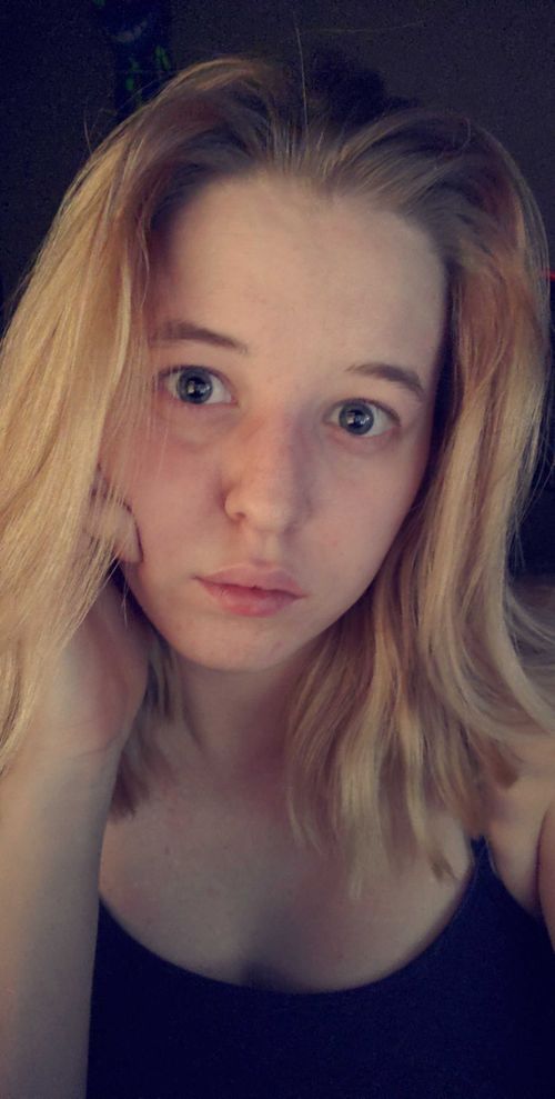 @lizzythelion