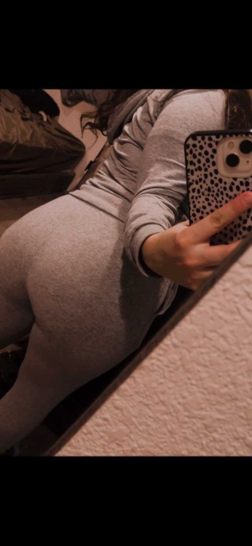 @loraee21