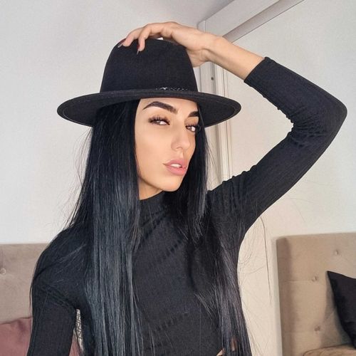 @lorenpetite
