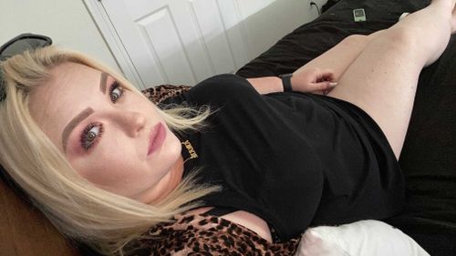 @lovisa4you nude lovisa4you nude