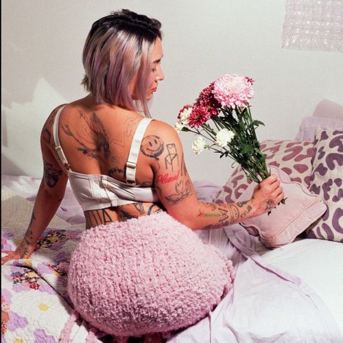 @lucystrawberry