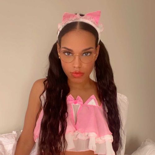 @ludanela