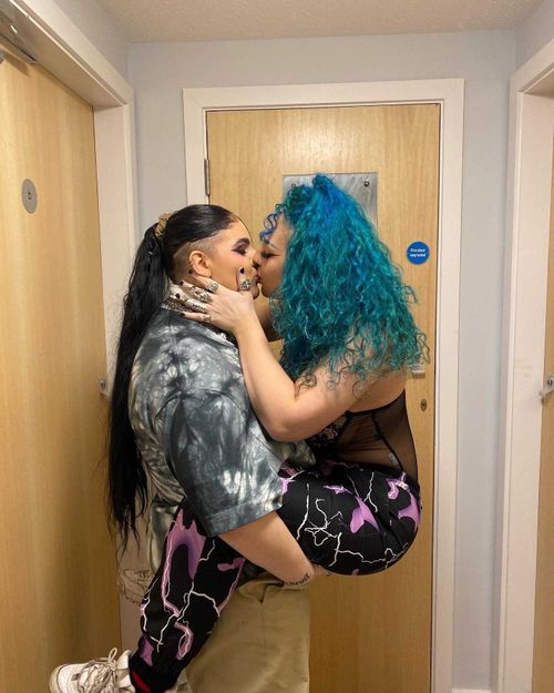 @lydiaandsophie
