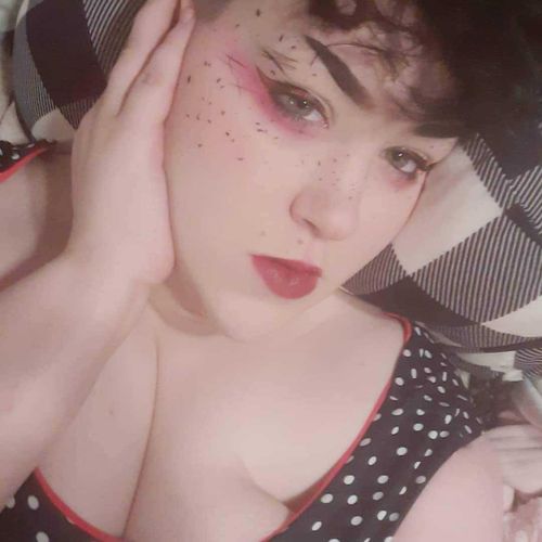@madam_ivy_