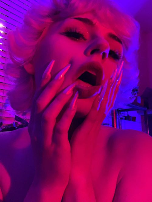 mal_x_butcher nude