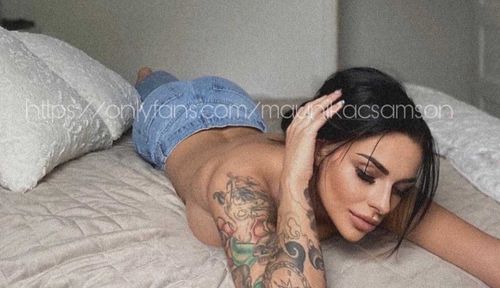 @maunikacsamson nude maunikacsamson nude