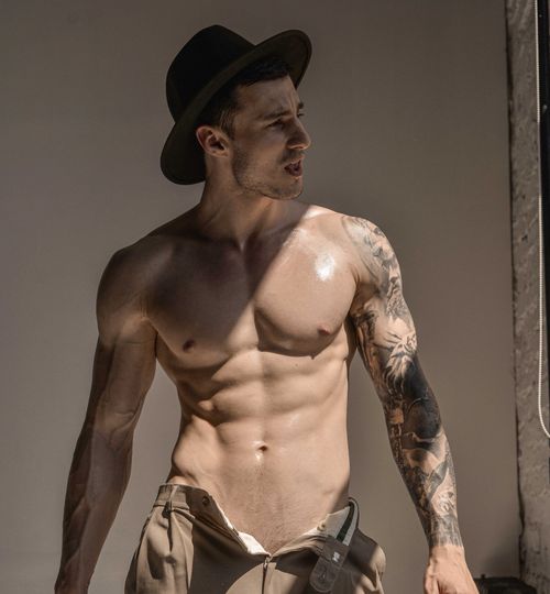 @max_barz