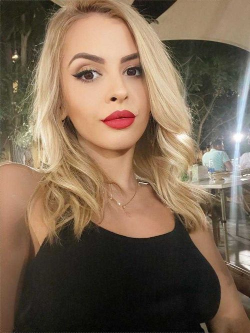 @mayaishot