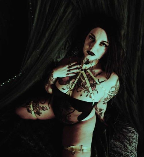 @meghanfuxxx