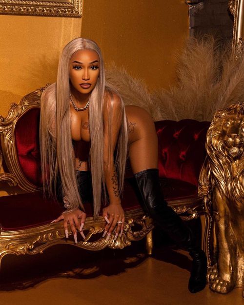 @mellabarbiee nude mellabarbiee nude