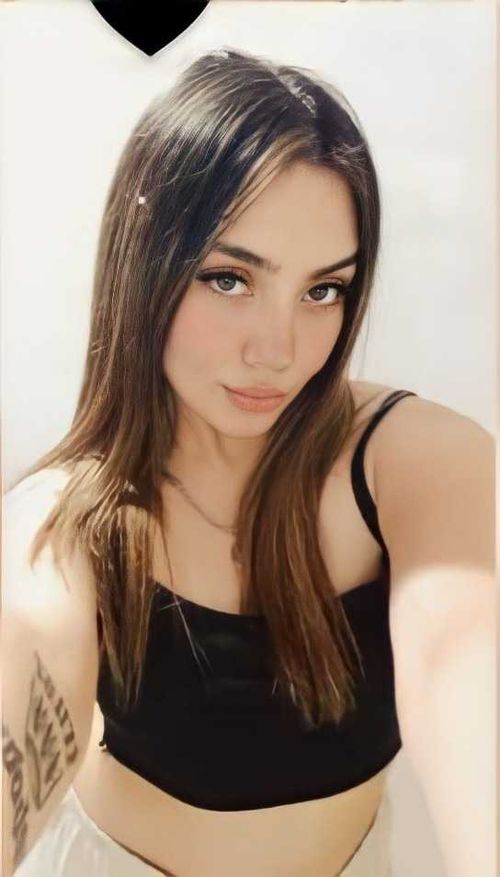 @melsweett
