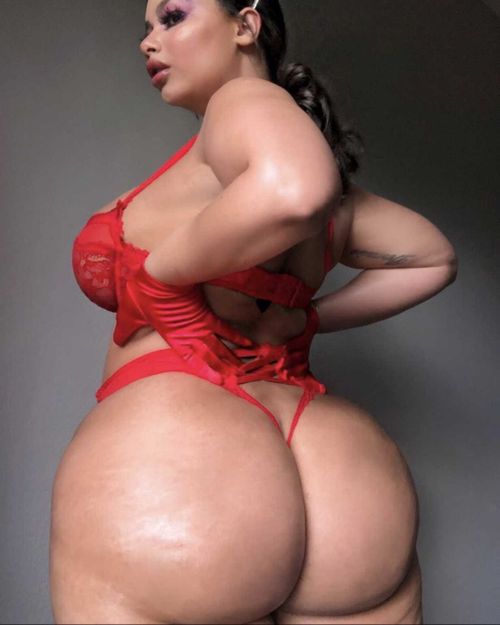 @mia_posh nude mia_posh nude
