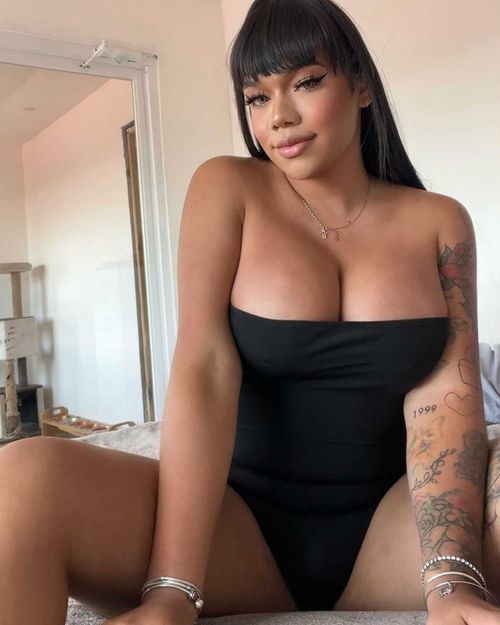 @miahcatalina