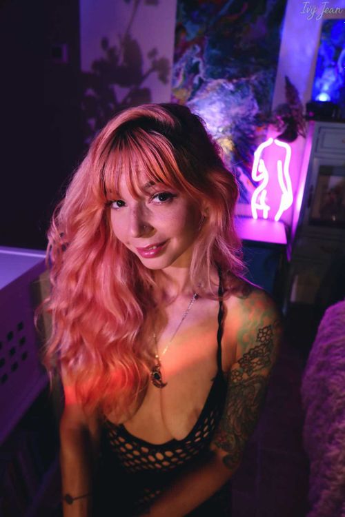 @missivyjean