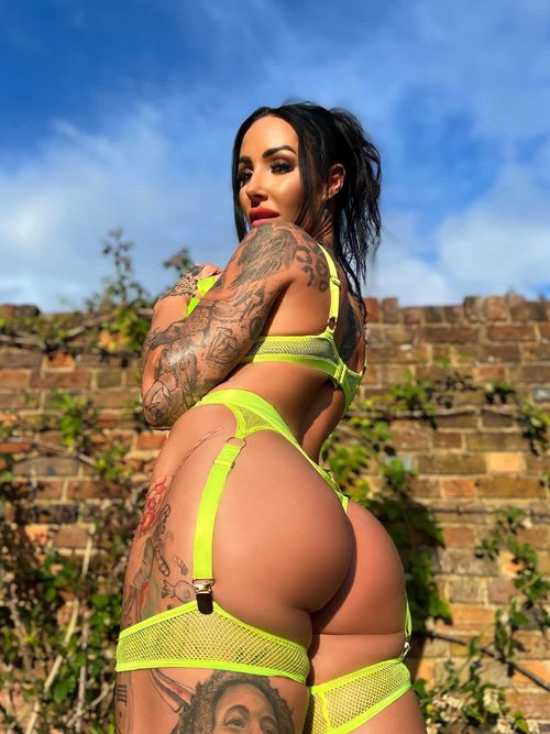 @misskay