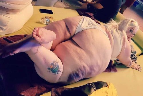 @missmortis nude missmortis nude