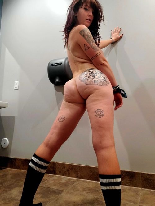 @missundercoverthang