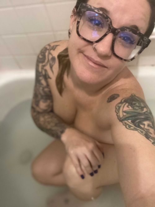 @molleewatersvip