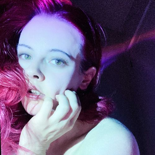 @momocoloured