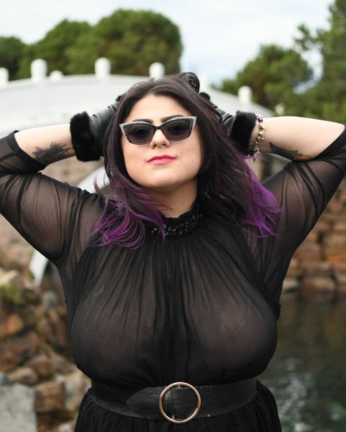 @moodymusings