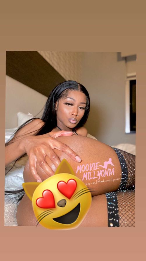 @mookiemillyonia nude mookiemillyonia nude