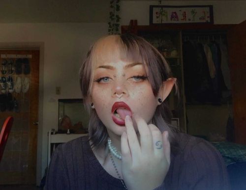 @mothsicle
