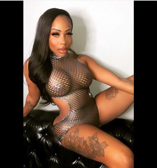 @mschaneldreamz