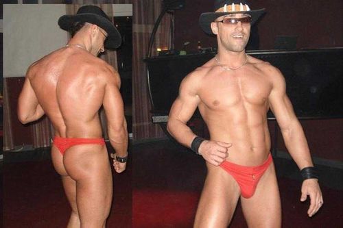 @mugur nude mugur nude