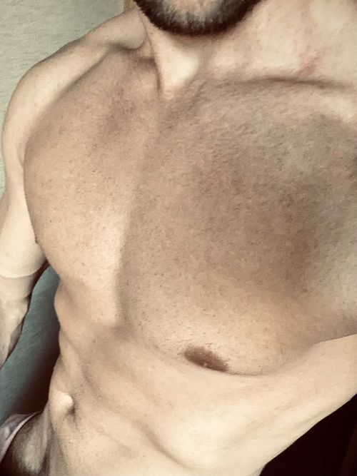 @muscleguys