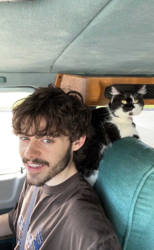 @nakedpotteryguy