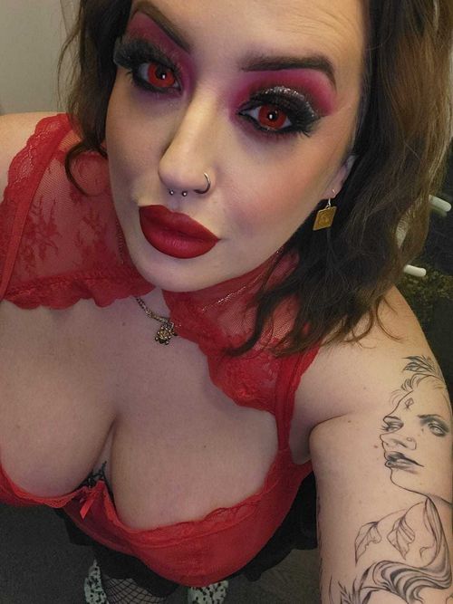 @nancy_thesexpistols