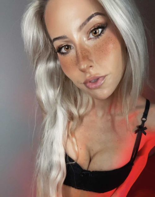 @navilynn