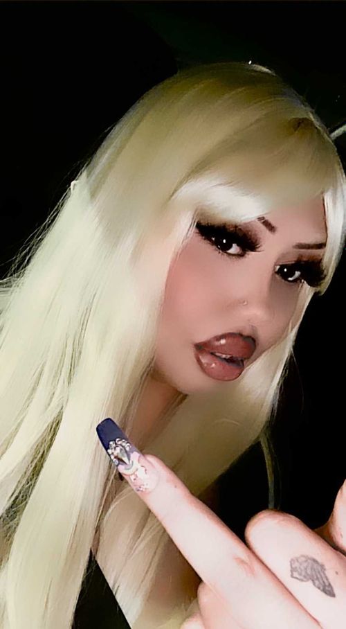 @nellietheplug