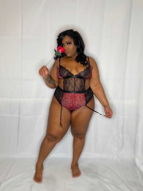 @nicole_thunderr