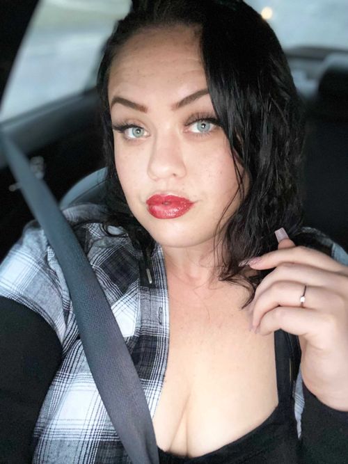 @nicolette_xx