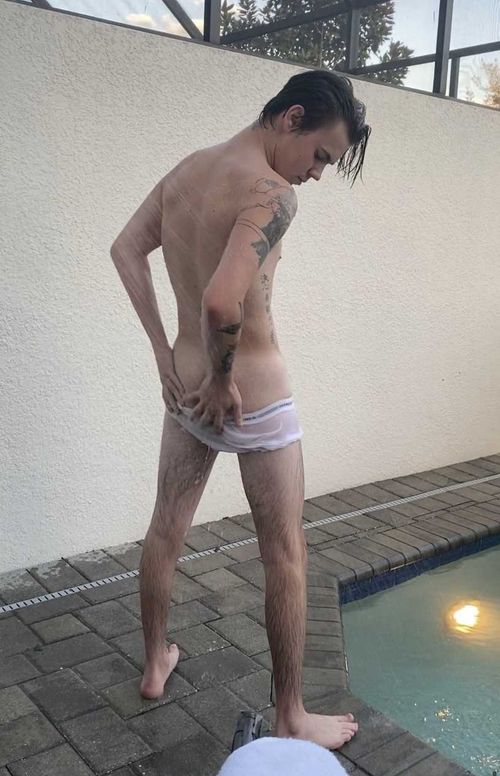 @notokaydillon2