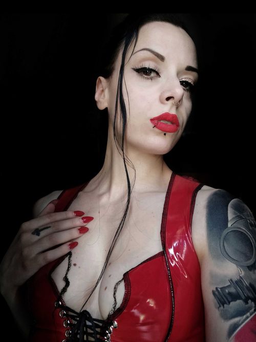 @nyxvampire