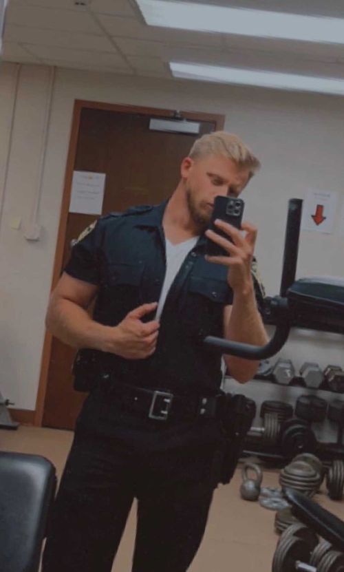 @officerdom