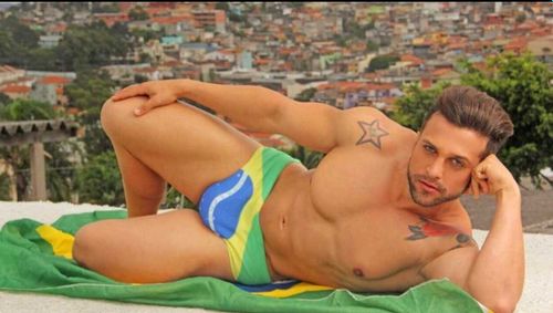 oficialjuniormedeiros nude