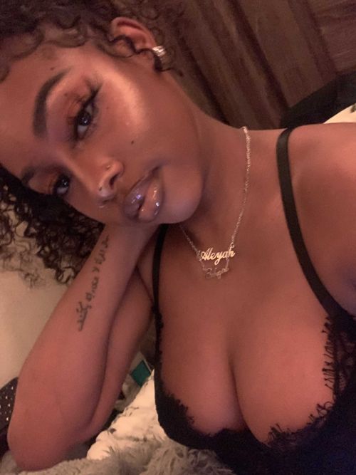 @ogleahswanky