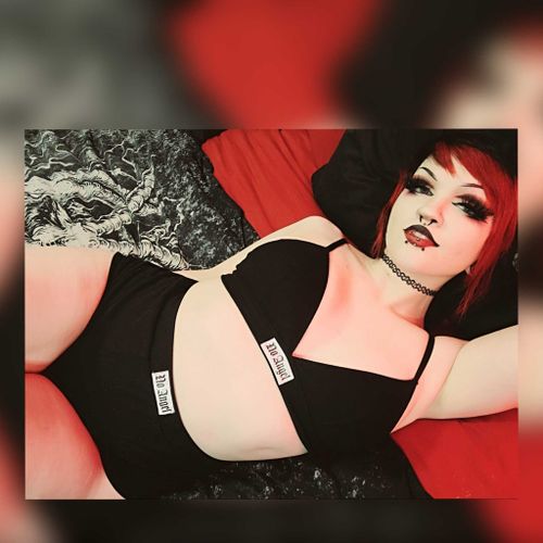 @oneleeter.free nude oneleeter.free nude