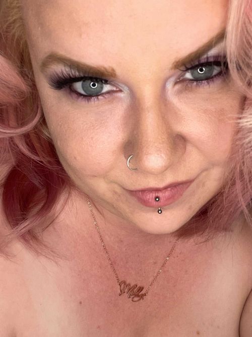 palebeauty92 nude