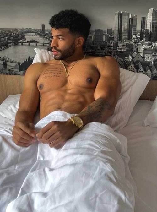 @paniwaters