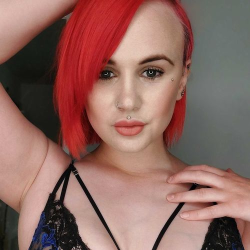 @petitecutieox