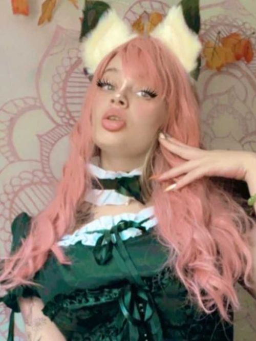 @pinkydawitch