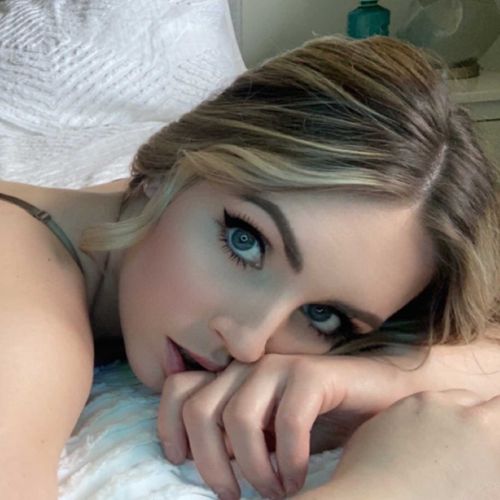 @playwithwhitney